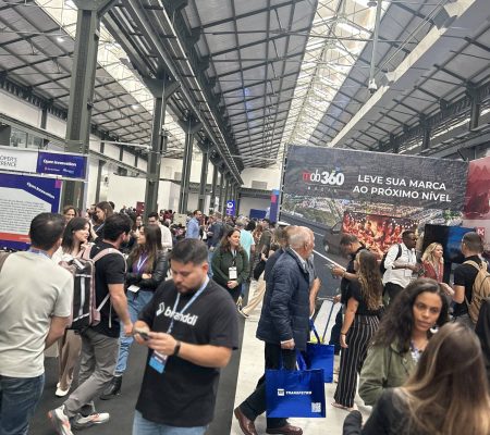 20250813_161023247_iOS